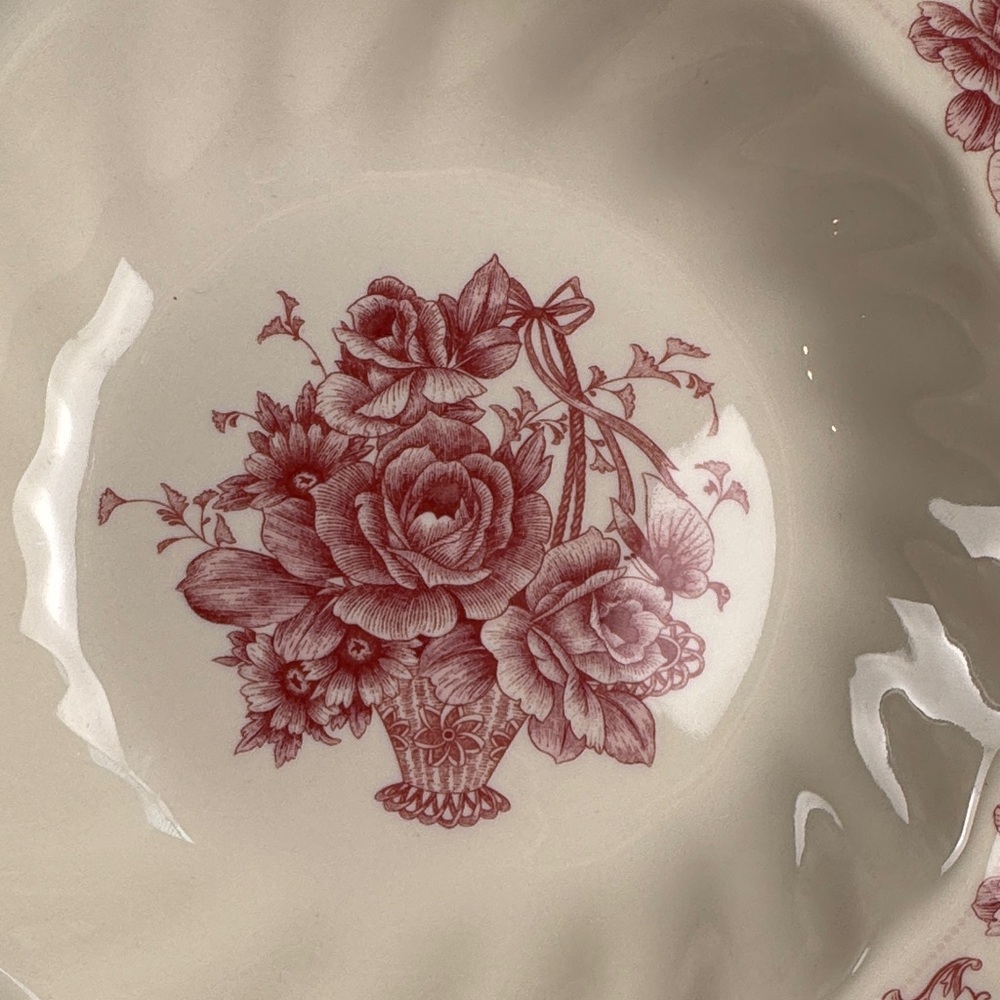 Palate & Plate Rose Floral Soup or Salad Bowls- Rare - Picture 3 of 9